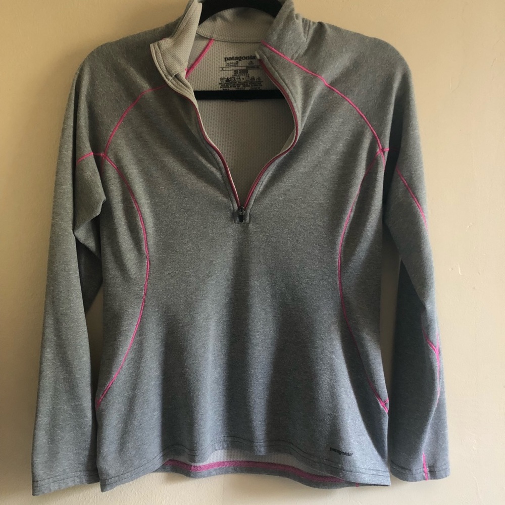 Patagonia quarter zip pullover